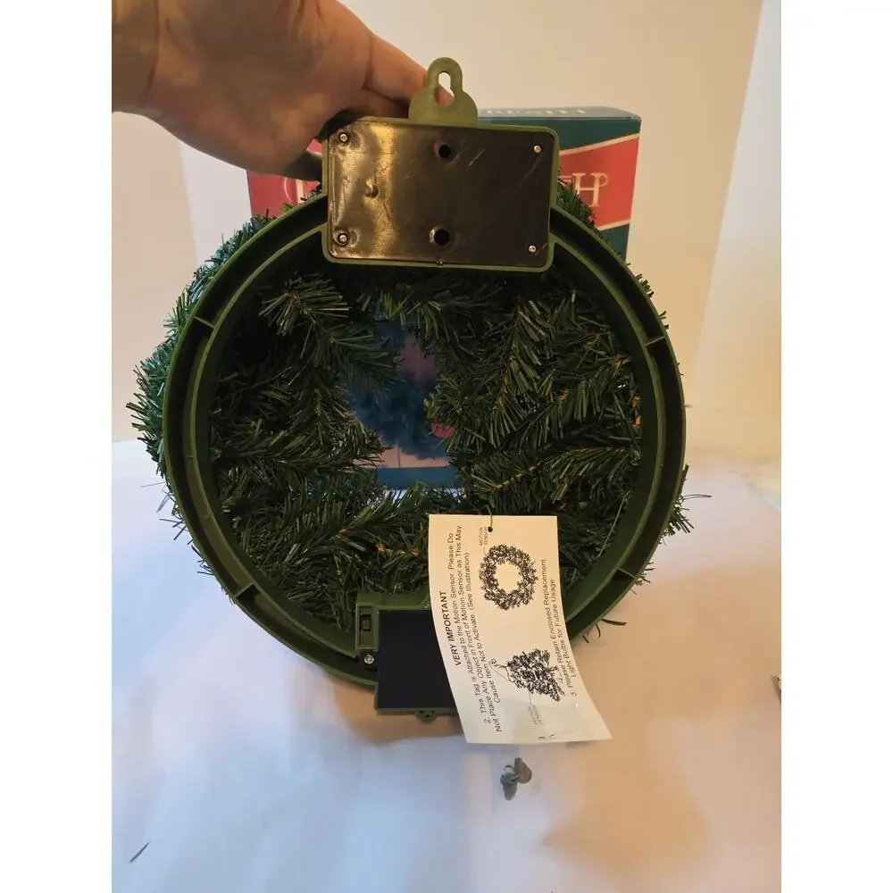 NOS Vintage Animated The Original Talking Christmas Wreath Gemmy 1997